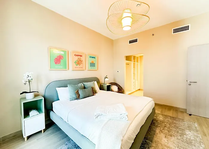 3Br Modern Getaway In Yas Island With Gym&Pool 609We